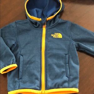 North face super cute hooded jacket